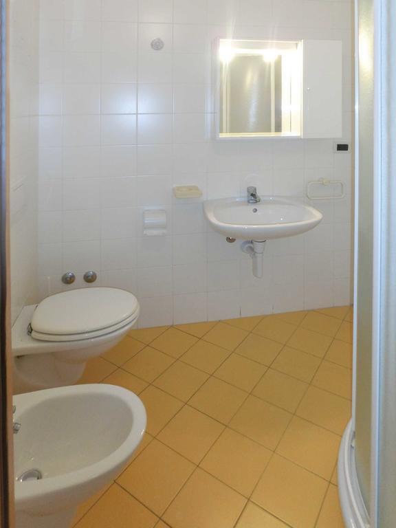 Apartamento Elena Lignano Sabbiadoro Exterior foto